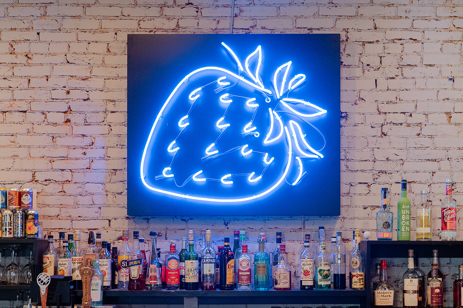 https://bluestraw.bestwebdevs.com/private_events/2.jpg